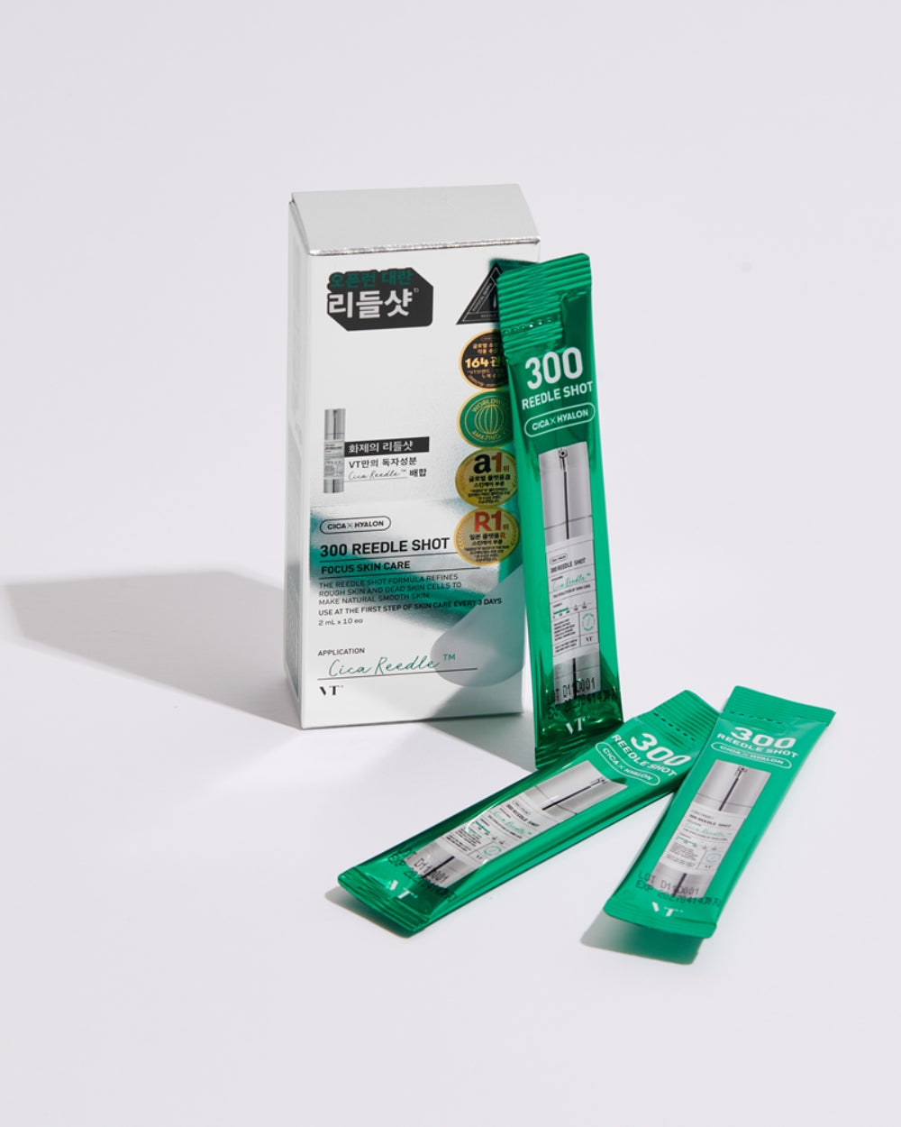 VT Cosmetics – Vita-Light Reedle Shot 300 Stick Pouch (10 x 2ml)