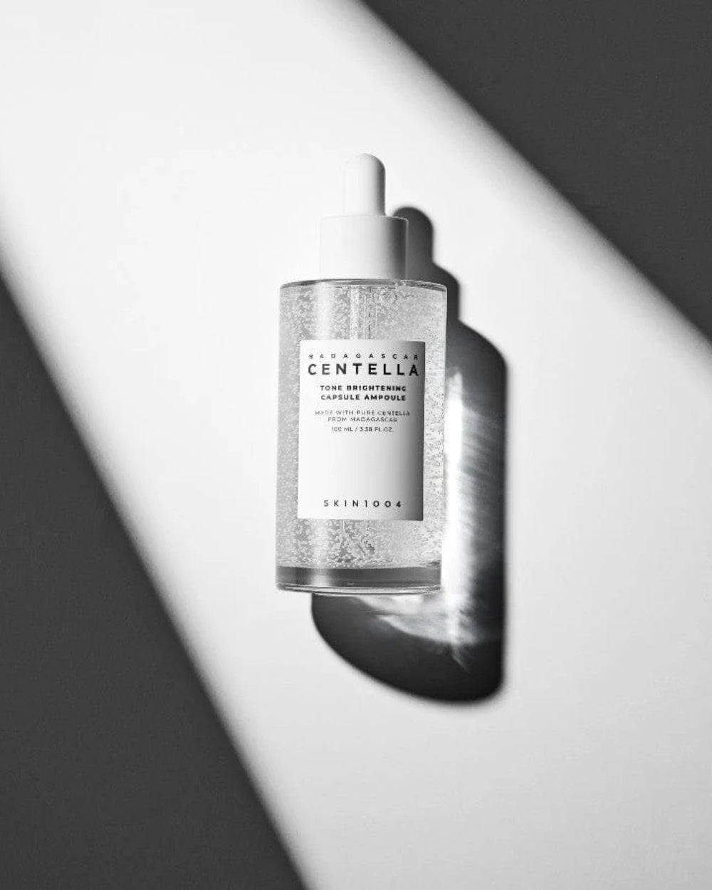 SKIN1004 - Madagaskar Centella Tone Brightening Capsule Ampoule